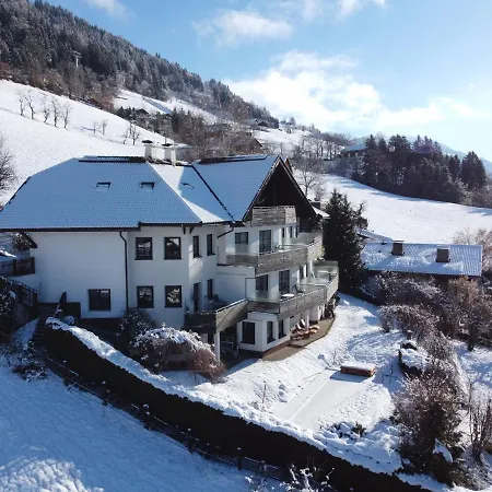 Apartment Sun - With Dolomiten Panorama Lienz