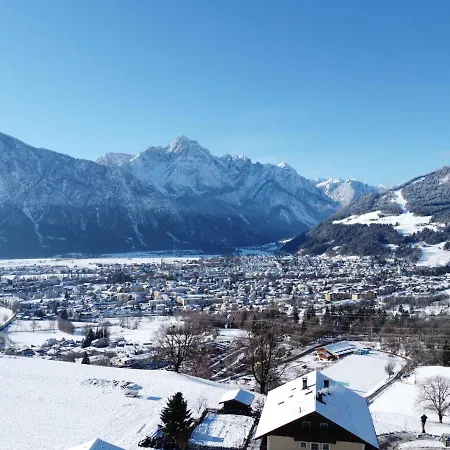 Apartment Sun - With Dolomiten Panorama Lienz