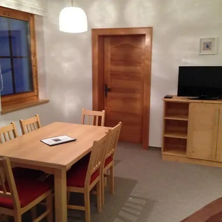 Gaimberg - Check In Out On Saturday Lienz